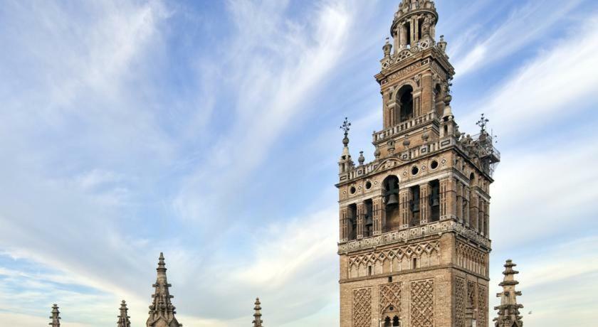 Sevilla Butterfly Suites Экстерьер фото