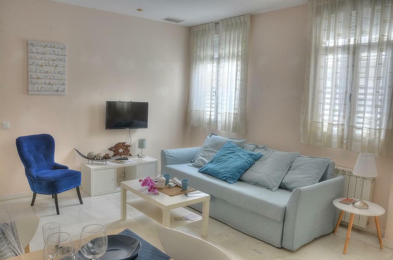 Sevilla Butterfly Suites Экстерьер фото